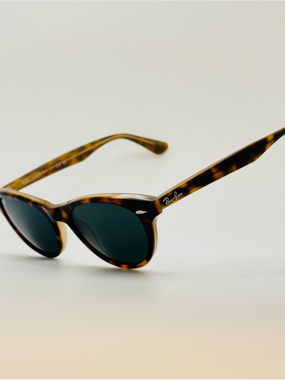 Ray-Ban RB2185 WAYFARER II